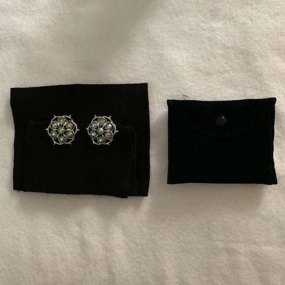 Sarah Coventry Jewelry - Vintage Sarah Coventry Iridescent Rhinestone Clip